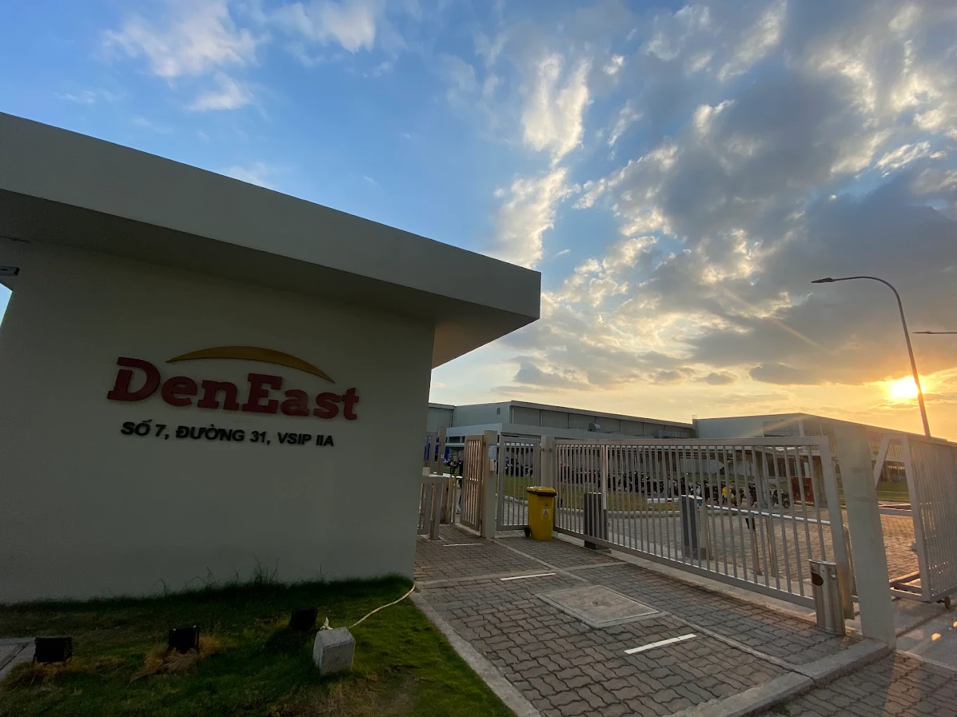 CÔNG TY TNHH DENEAST VIỆT NAM