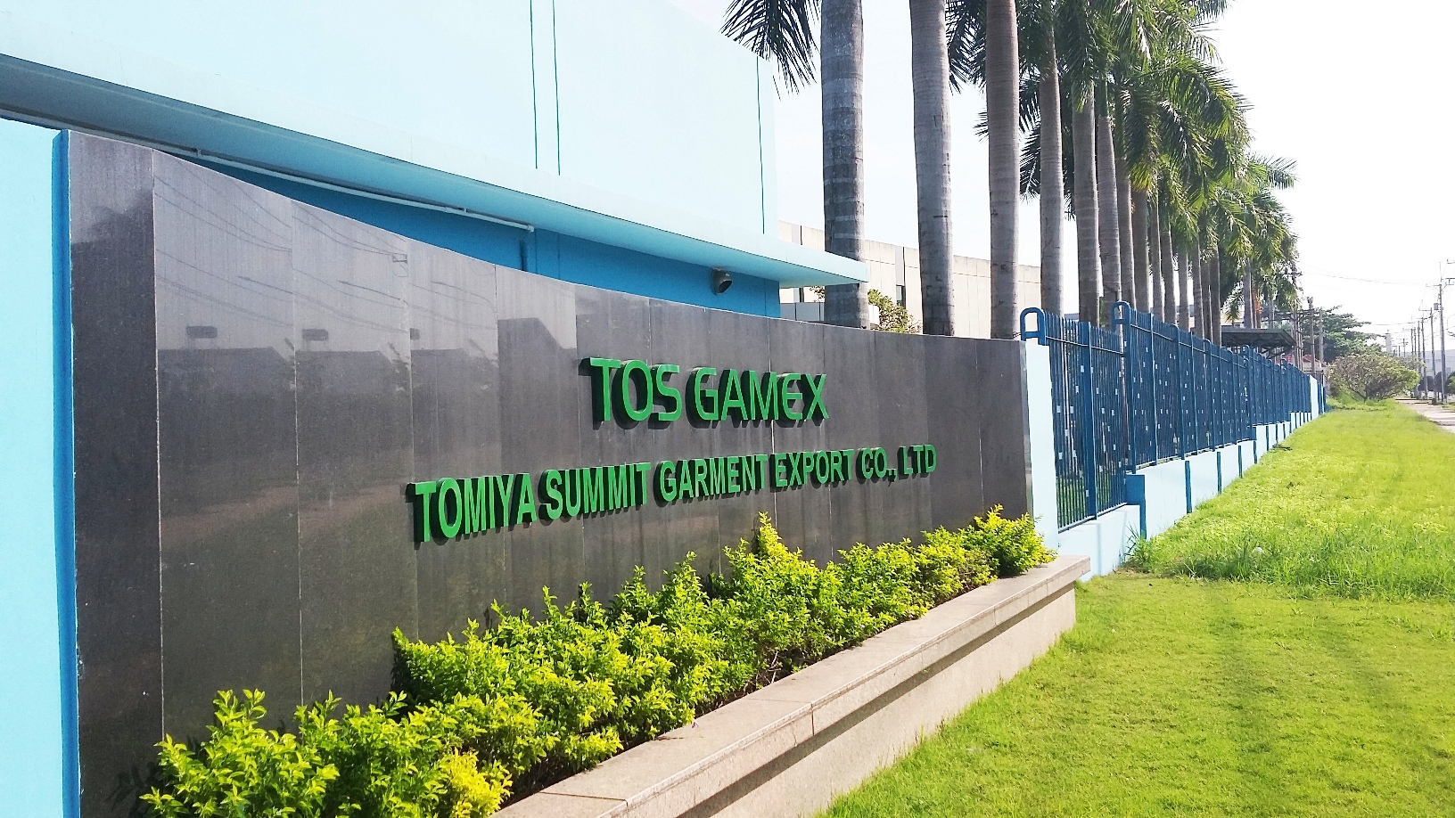 CÔNG TY TNHH TOMIYA SUMMIT GARMENT EXPORT